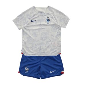 חליפת ילדים צרפת חוץ 2022