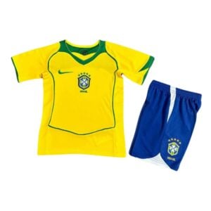 חליפת עבר ילדים ברזיל בית 2004