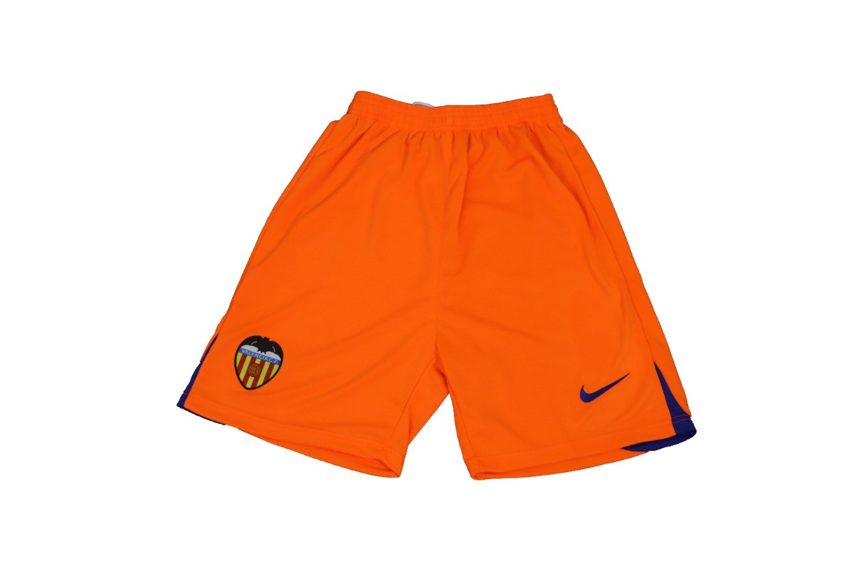 מכנס קצר - חולצת עבר ולנסיה חוץ 05/06