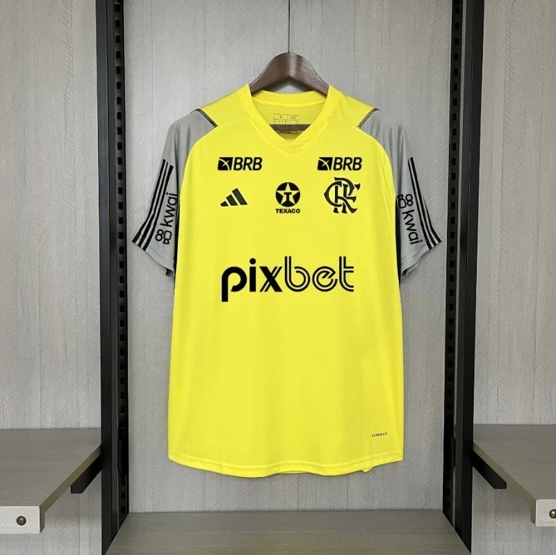 עם ספונסר - חולצת אימון פלמנגו צהובה 24/25