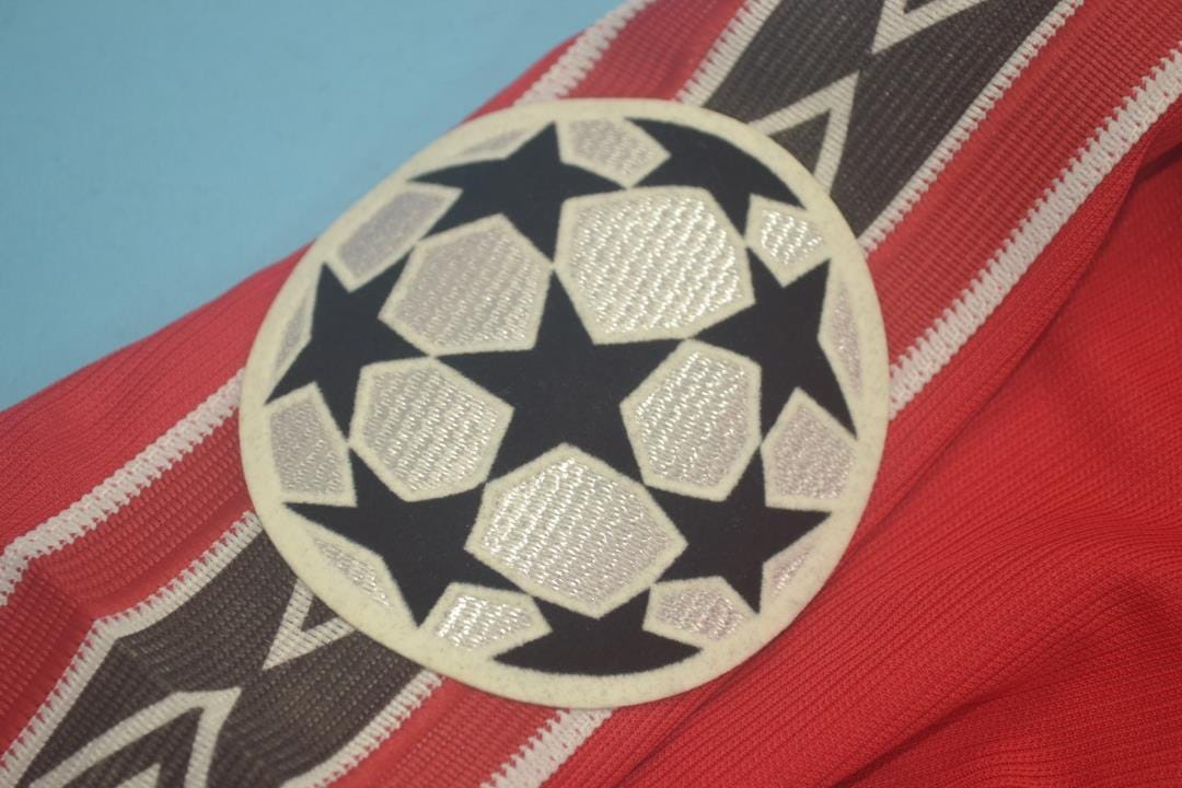 ליגת אלופות - חולצת עבר ארוכה מנצ'סטר יונייטד בית 98/00