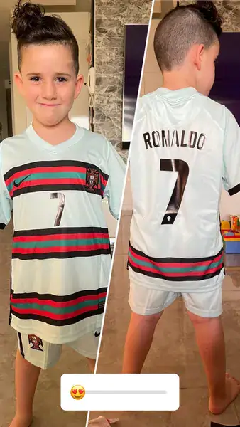 550511514_18057124217614556_8723357525941859009_n_ready