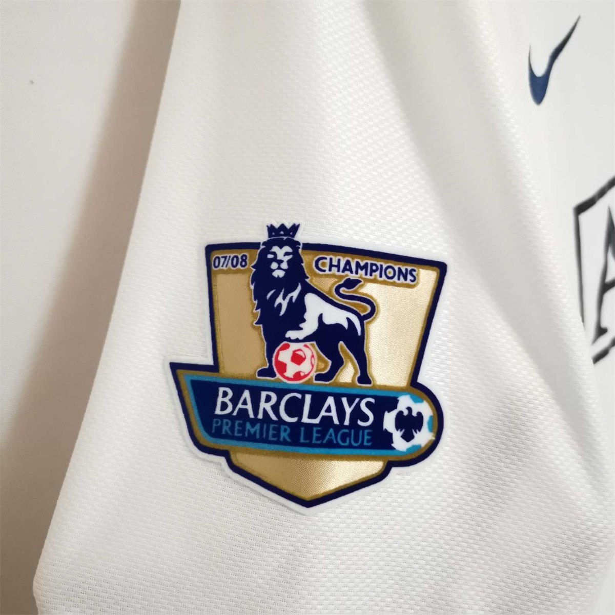 ליגה אנגלית - חולצת עבר מנצ'סטר יונייטד חוץ 08/09