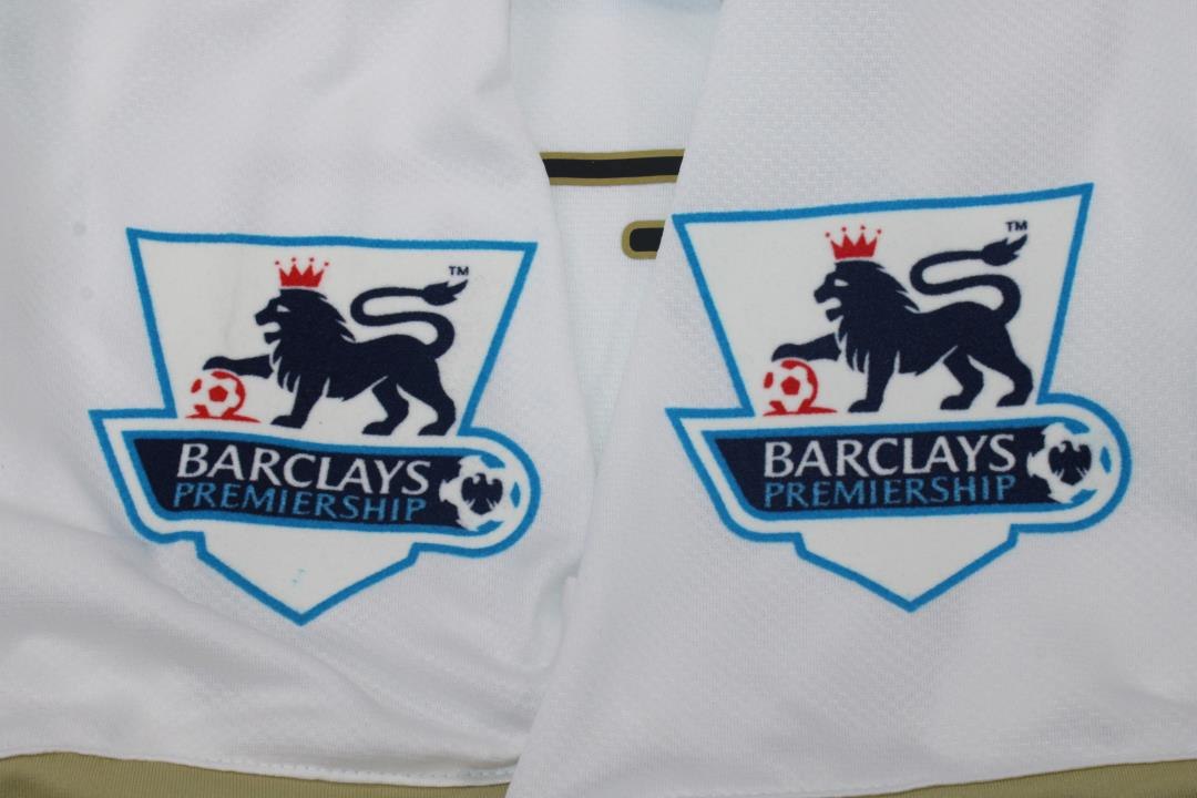 ליגה אנגלית - חולצת עבר ארוכה מנצ'סטר יונייטד חוץ 06/07