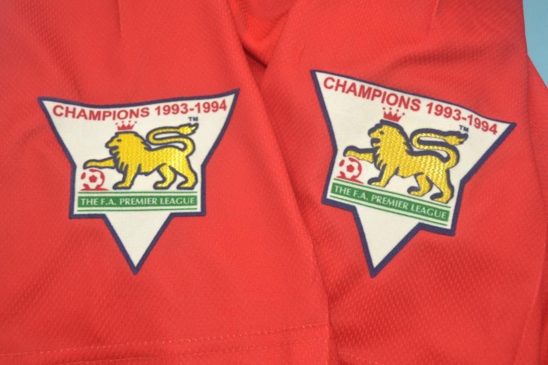 ליגה אנגלית - חולצת עבר ארוכה מנצ'סטר יונייטד בית 94/96